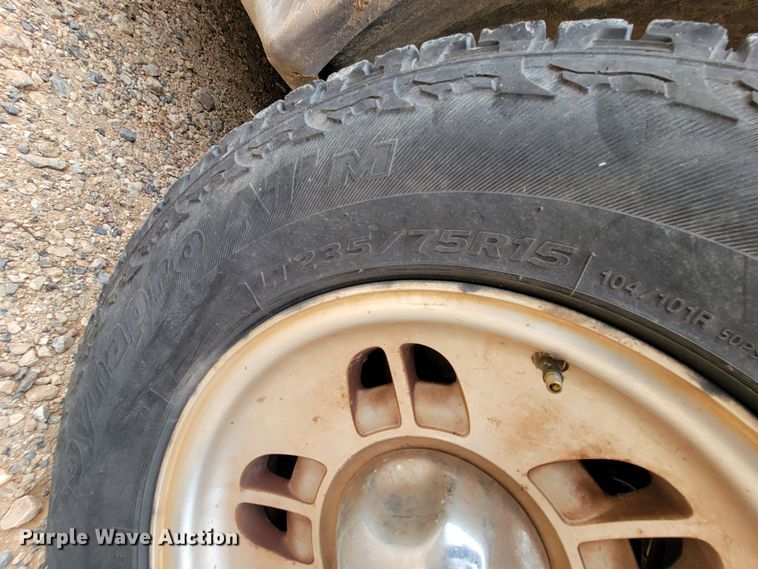 image for item HG9453 1997 Ford Explorer  SUV