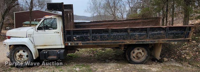 image for item HG9454 1987 Ford F600  dump truck