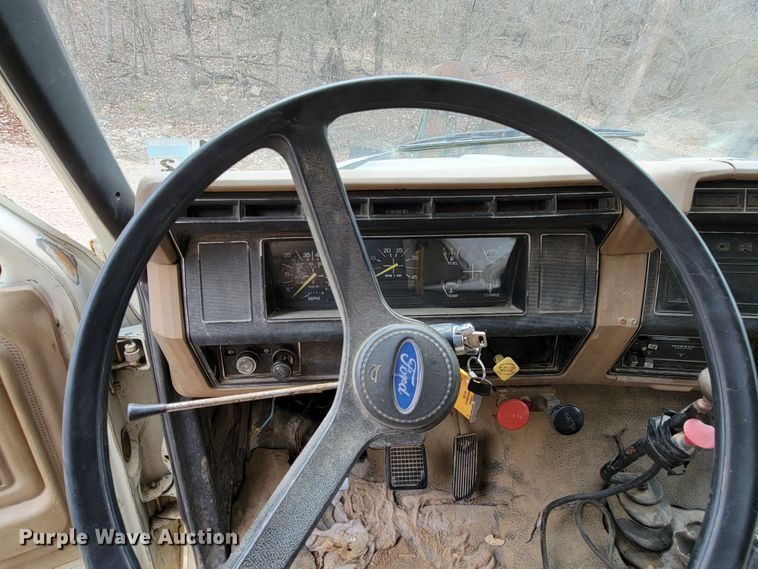 image for item HG9454 1987 Ford F600  dump truck