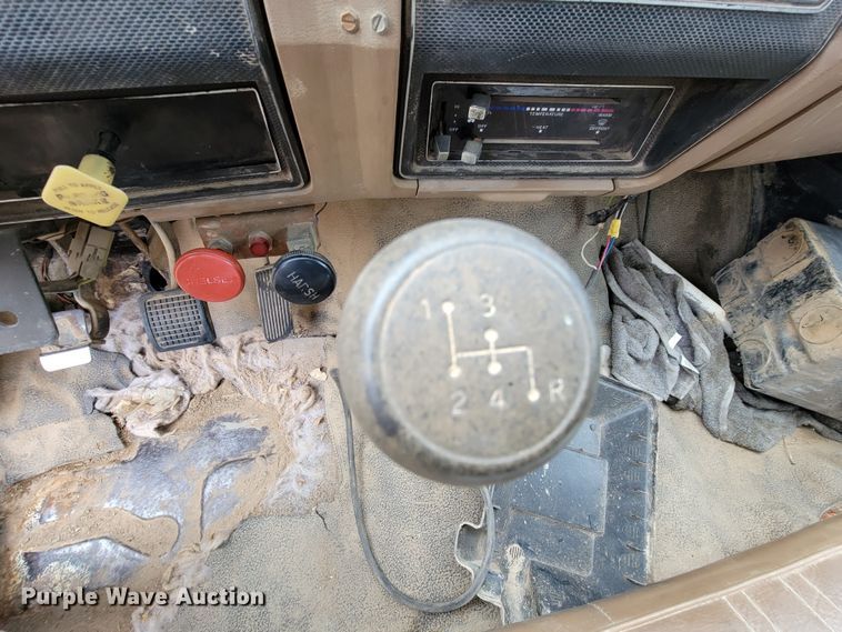 image for item HG9454 1987 Ford F600  dump truck