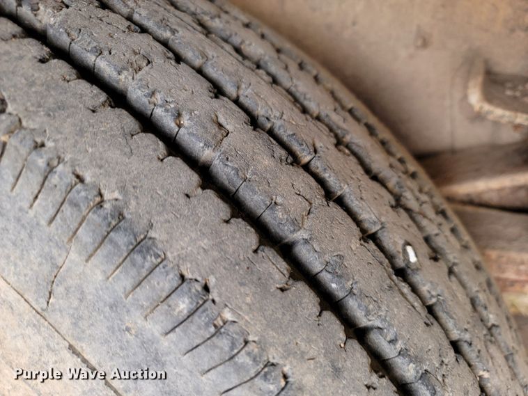 image for item HG9454 1987 Ford F600  dump truck