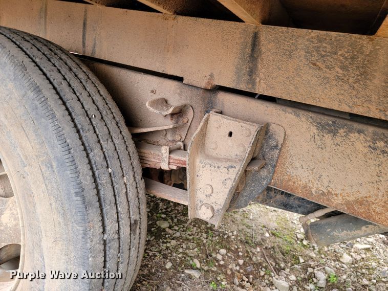 image for item HG9454 1987 Ford F600  dump truck