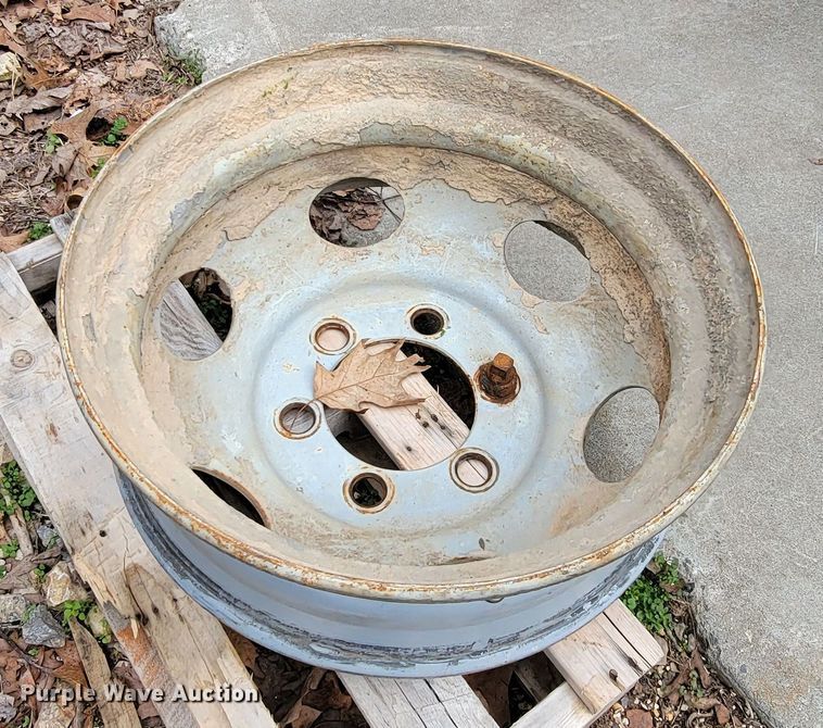 image for item HG9454 1987 Ford F600  dump truck