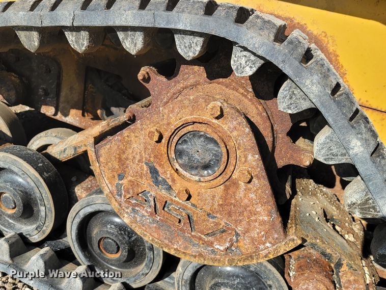 image for item HG9457 2003 Caterpillar 257  tracked skid steer loader