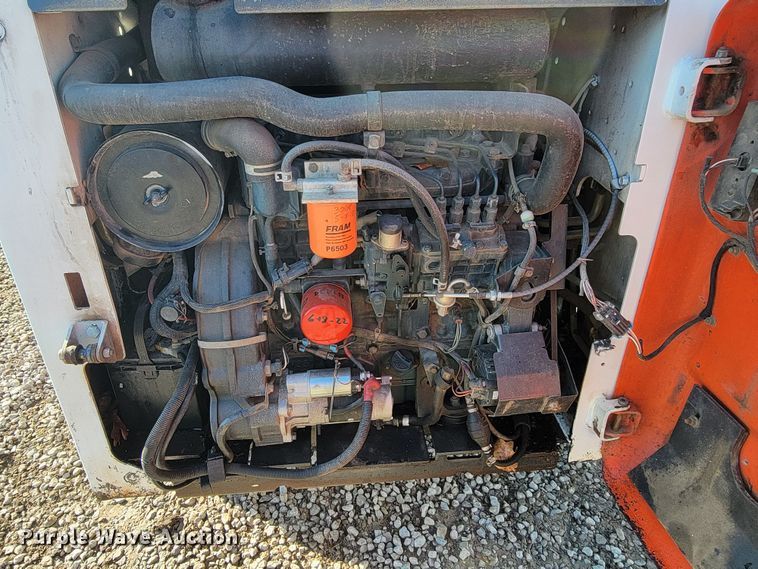 image for item HG9463 2007 Bobcat S300  skid steer loader