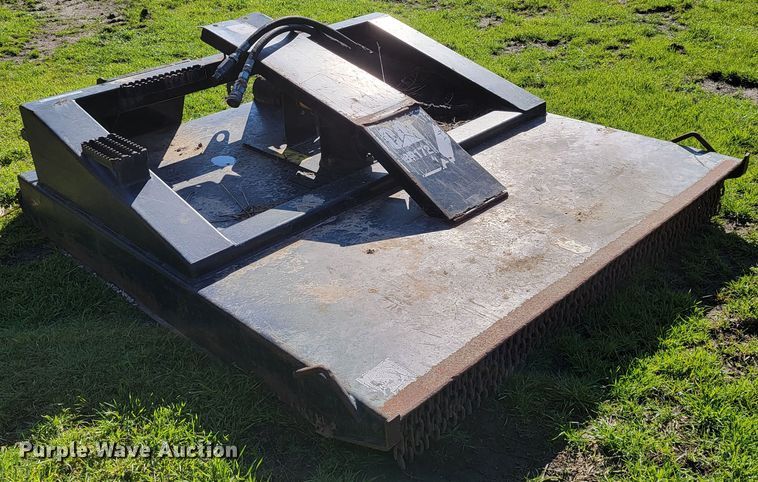 image for item HG9468 2011 Caterpillar BR172  skid steer rotary mower