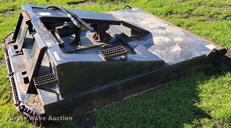 image for item HG9468 2011 Caterpillar BR172  skid steer rotary mower