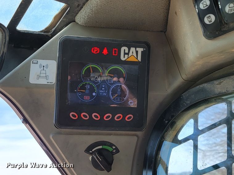 image for item HG9475 2014 Caterpillar 299D  tracked skid steer loader