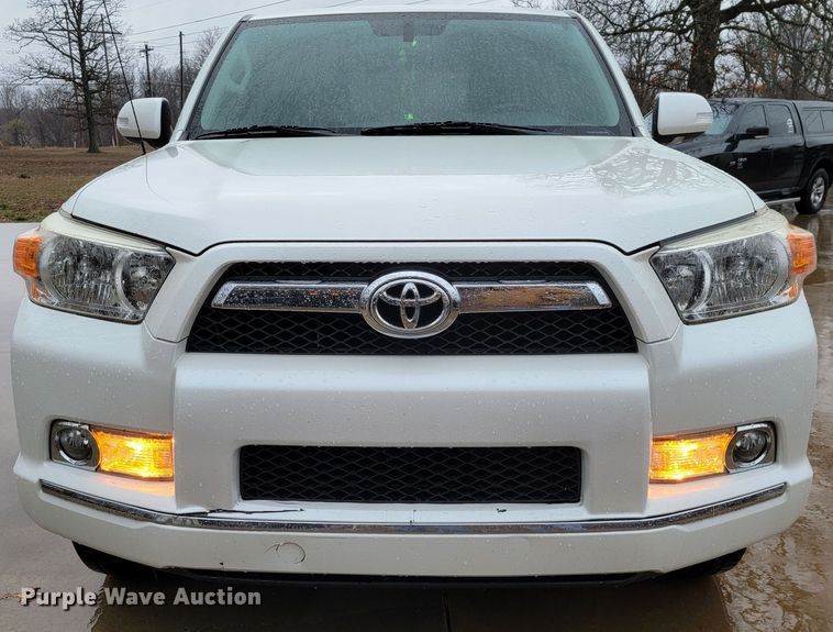 image for item HG9480 2013 Toyota 4Runner Limited  SUV