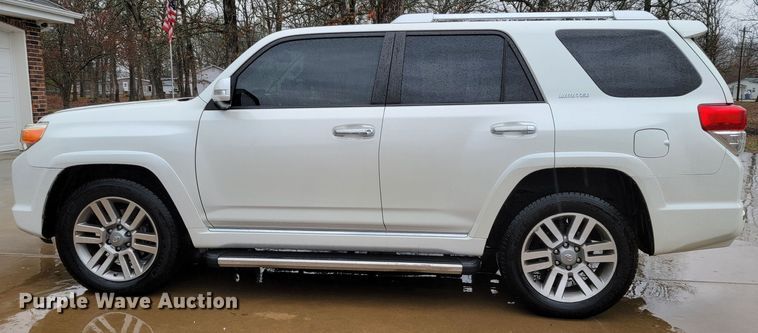 image for item HG9480 2013 Toyota 4Runner Limited  SUV