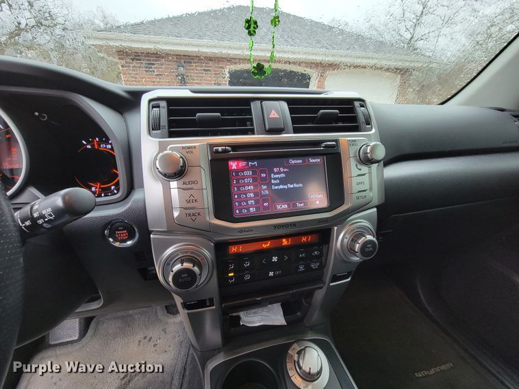 image for item HG9480 2013 Toyota 4Runner Limited  SUV