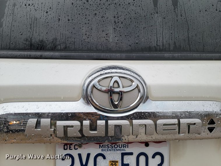 image for item HG9480 2013 Toyota 4Runner Limited  SUV