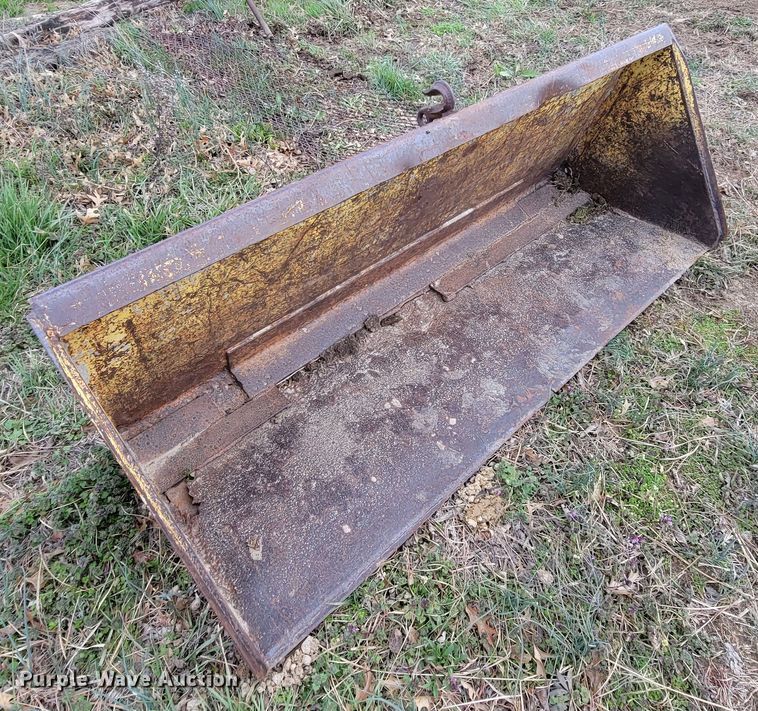 image for item HG9488 1977 New Holland L35  skid steer loader