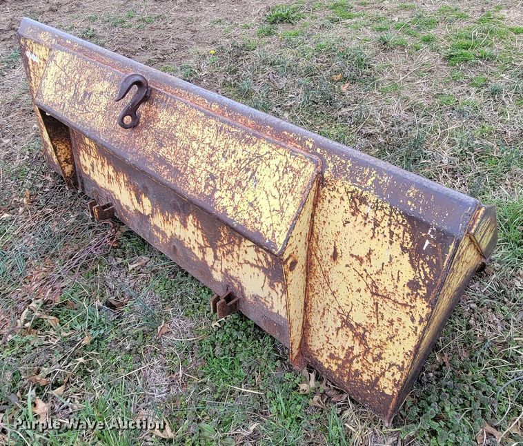 image for item HG9488 1977 New Holland L35  skid steer loader