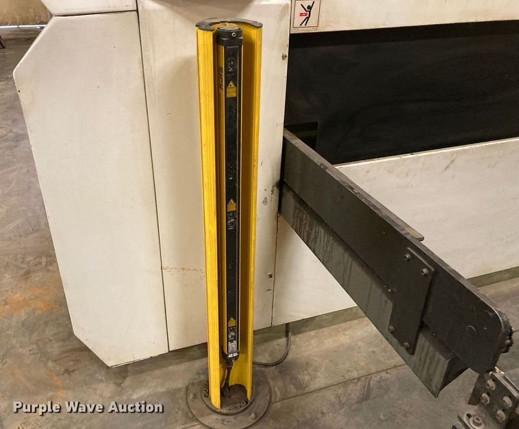 image for item HN9834 2016 RMT Kyson 510-2  fiber laser cutting system