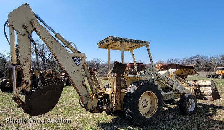 image for item HP9695 Ford 555B  backhoe