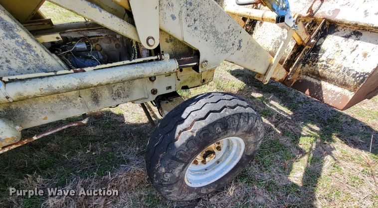 image for item HP9695 Ford 555B  backhoe