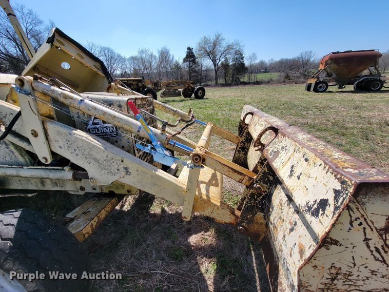 image for item HP9695 Ford 555B  backhoe
