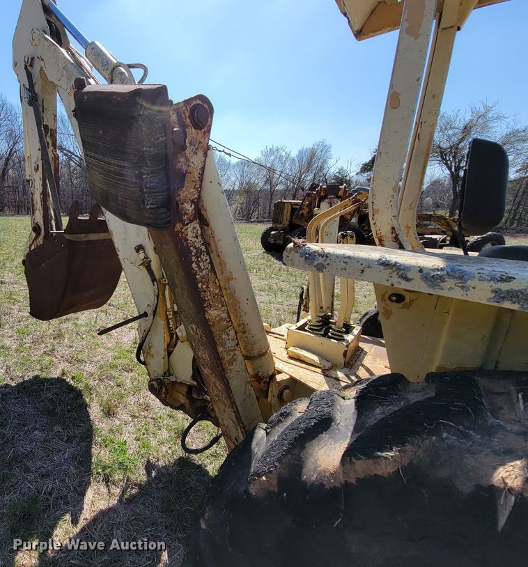 image for item HP9695 Ford 555B  backhoe