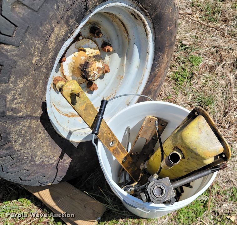 image for item HP9695 Ford 555B  backhoe