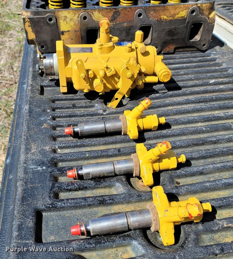 image for item HP9695 Ford 555B  backhoe