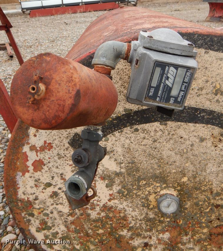 image for item IO9456 (3) fuel tanks