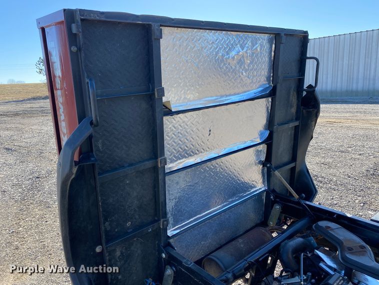 image for item JW9178 2015 Kawasaki Mule 4010  utility vehicle