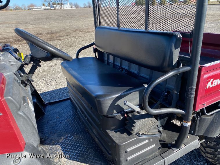 image for item JW9178 2015 Kawasaki Mule 4010  utility vehicle