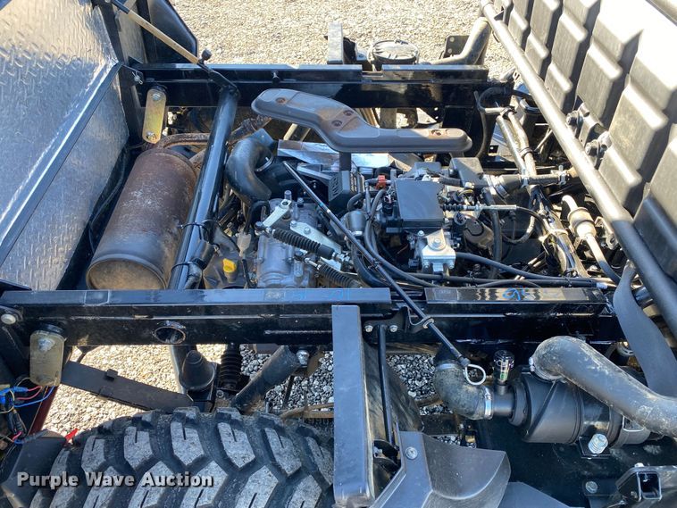 image for item JW9178 2015 Kawasaki Mule 4010  utility vehicle