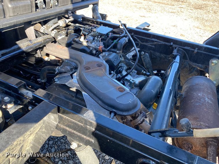 image for item JW9178 2015 Kawasaki Mule 4010  utility vehicle