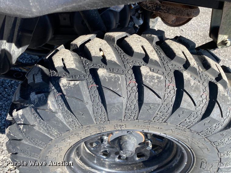 image for item JW9178 2015 Kawasaki Mule 4010  utility vehicle