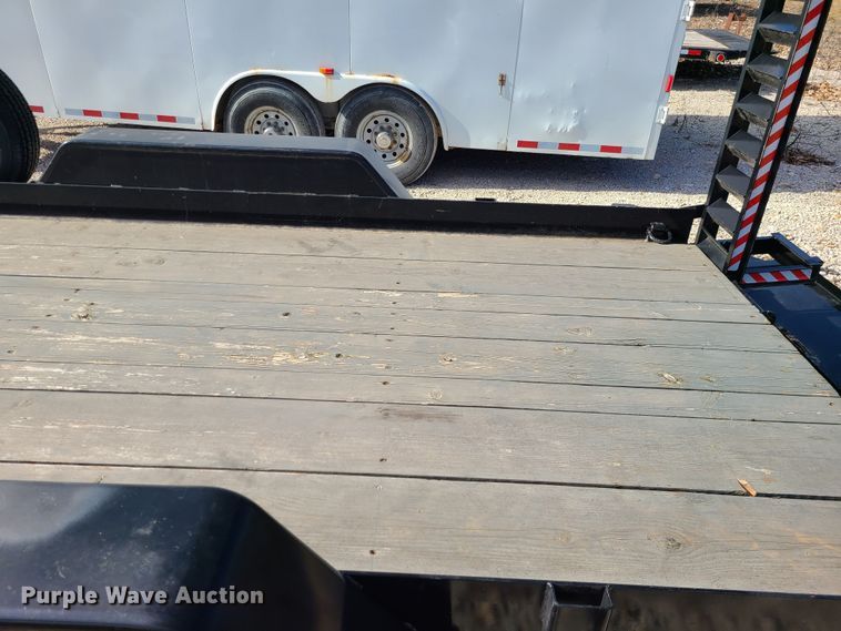 image for item JW9712 2010 Felling  equipment trailer