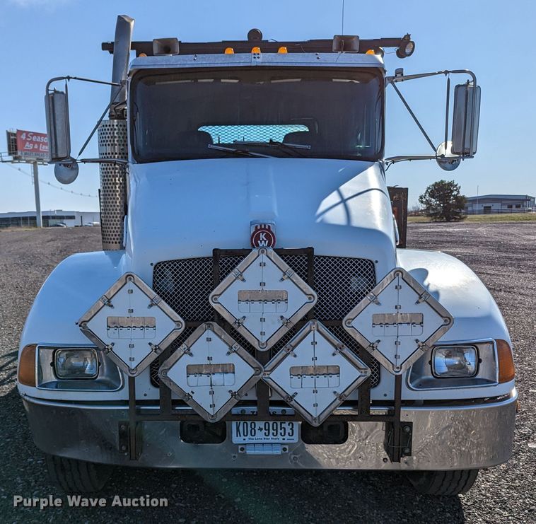 image for item KB9542 Kenworth  flatbed truck