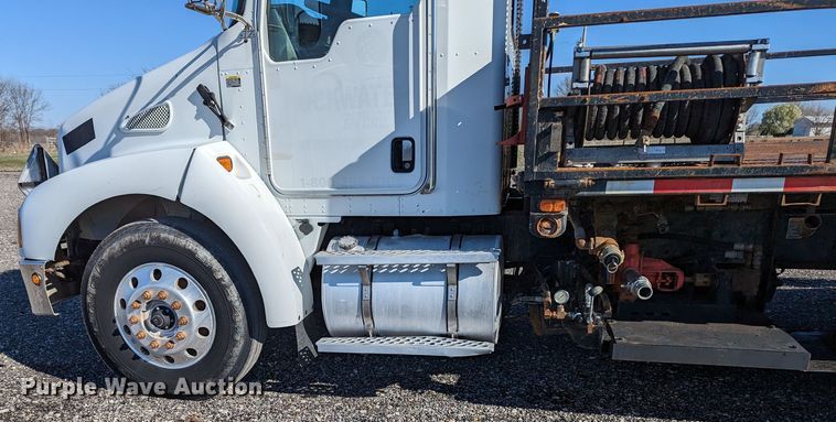 image for item KB9542 Kenworth  flatbed truck