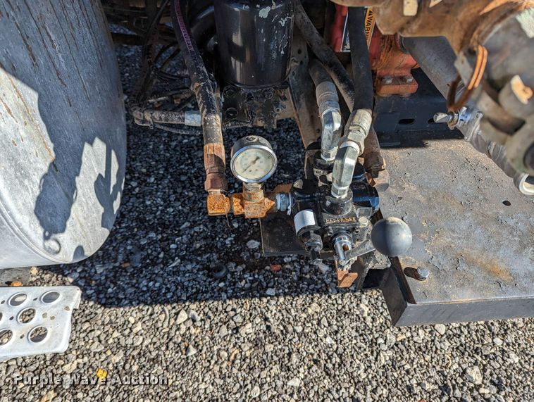 image for item KB9542 Kenworth  flatbed truck