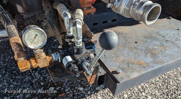 image for item KB9542 Kenworth  flatbed truck