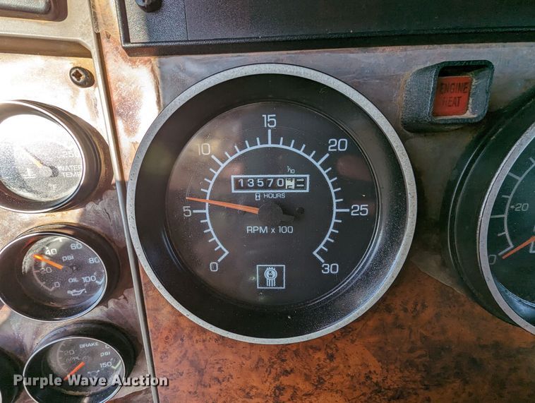 image for item KB9542 Kenworth  flatbed truck