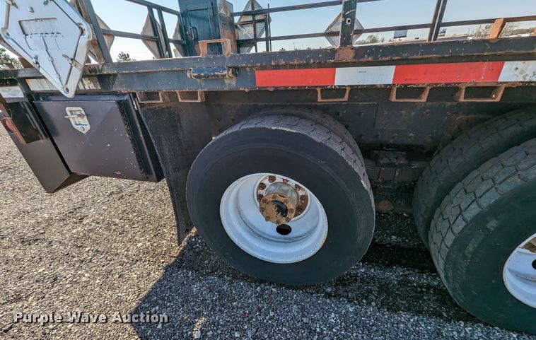 image for item KB9542 Kenworth  flatbed truck