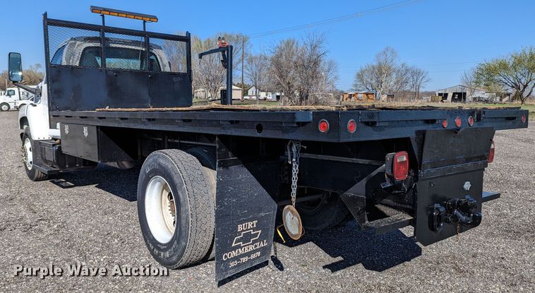 image for item KB9543 2006 Chevrolet C7500  flatbed truck