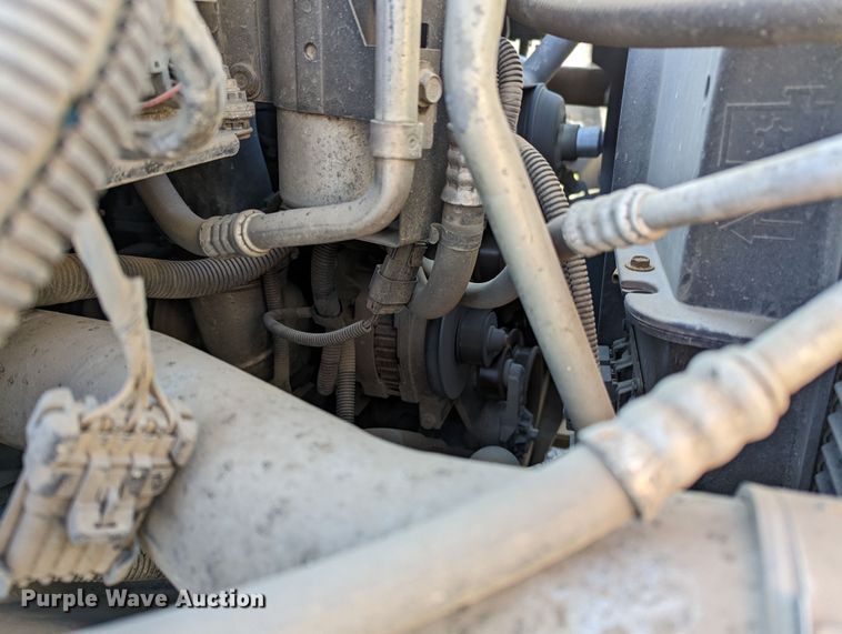 image for item KB9543 2006 Chevrolet C7500  flatbed truck