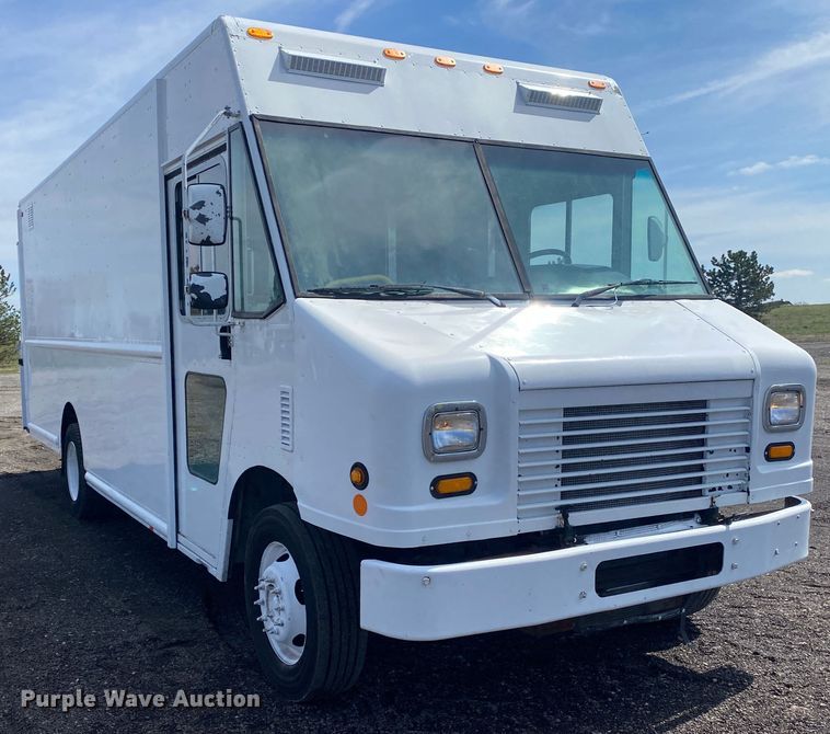 image for item KB9558 2012 Ford F59  delivery van