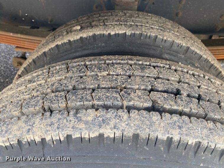 image for item KB9560 2008 GMC C5500  delivery truck