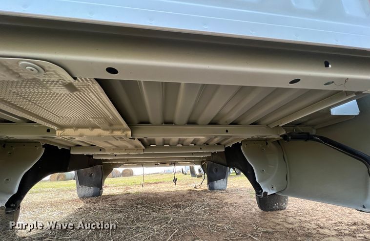 image for item KR9400 Chevrolet pickup bed