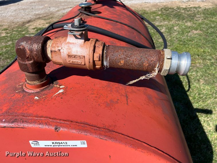 image for item KR9412 Fuel tank