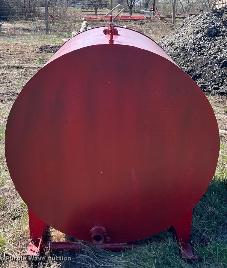 image for item KR9414 Fuel tank