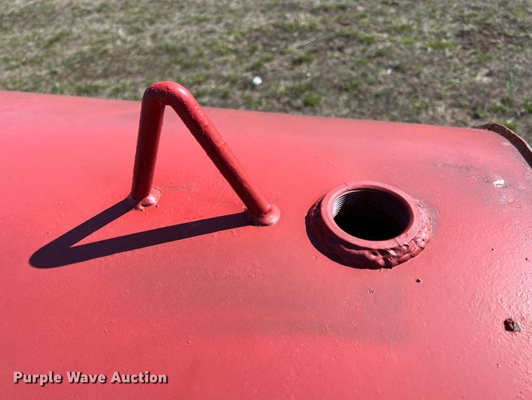 image for item KR9414 Fuel tank