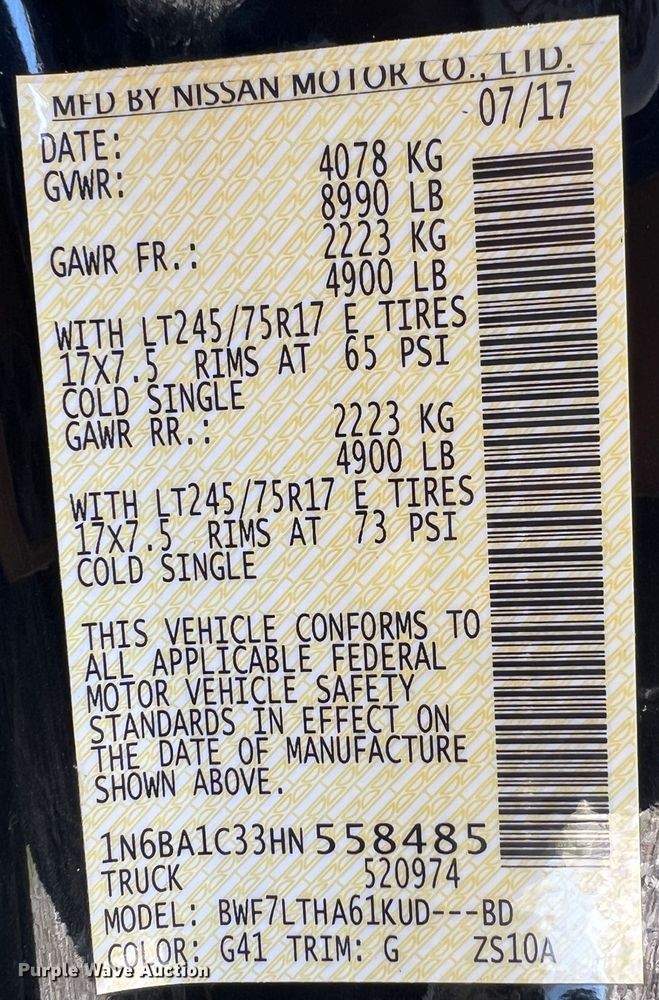 image for item KR9415 2017 Nissan Titan  King Cab pickup truck