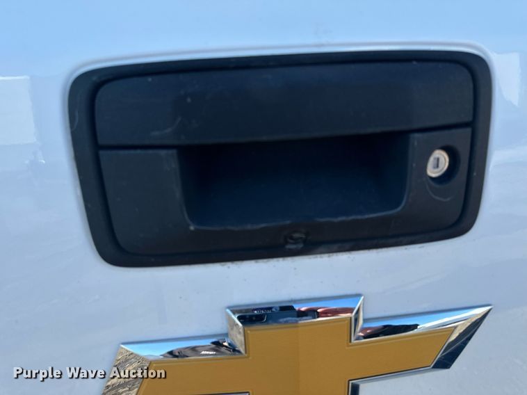 image for item KU9862 2014 Chevrolet Silverado 1500  Crew Cab pickup truck