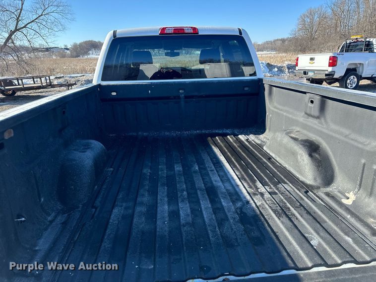 image for item KU9862 2014 Chevrolet Silverado 1500  Crew Cab pickup truck