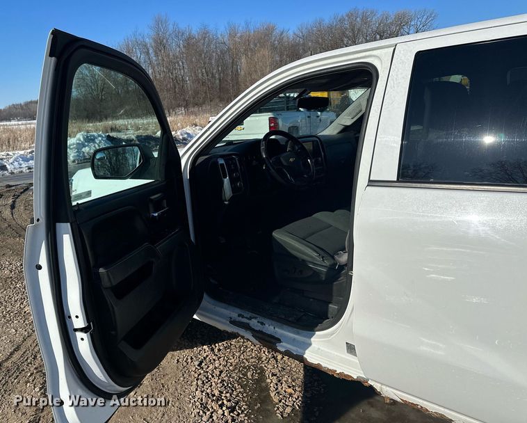 image for item KU9862 2014 Chevrolet Silverado 1500  Crew Cab pickup truck